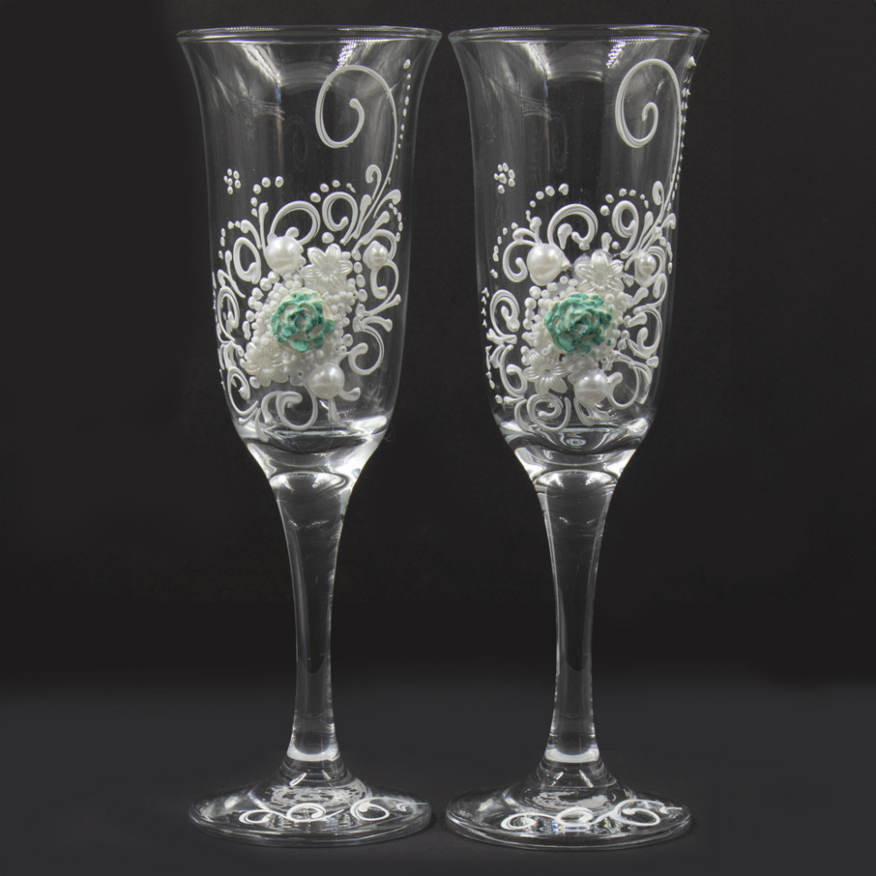 Подарочный набор свадебных фужеров, 2 шт, зеленая роза на белом орнаменте, 22,5 см фото 1 — Интернет каталог PriceOK