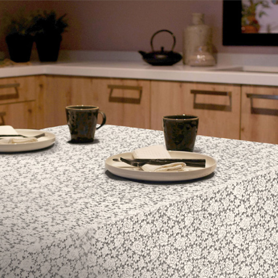 Скатерть TR-683 с кружевом Розы белого цвета 138 см x 20 м. фото 1 — Интернет каталог PriceOK